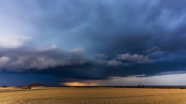 Thunderstorm clouds